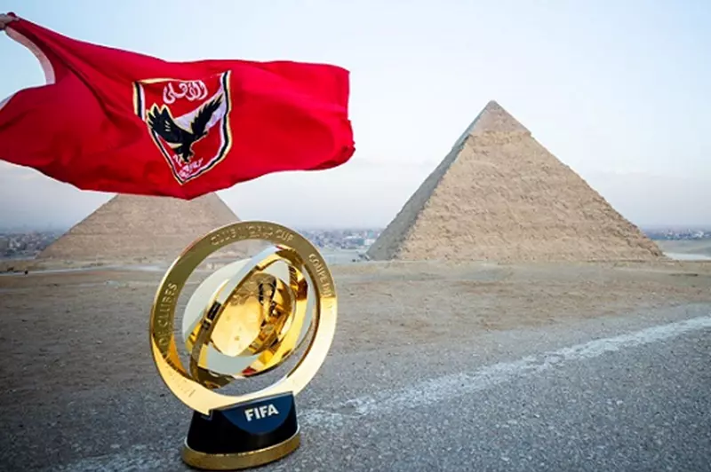 صفقة زيزو لها حسابات خاصة.. ماذا يحتاج الأهلي لقيد لاعبيه الجدد قبل المونديال؟